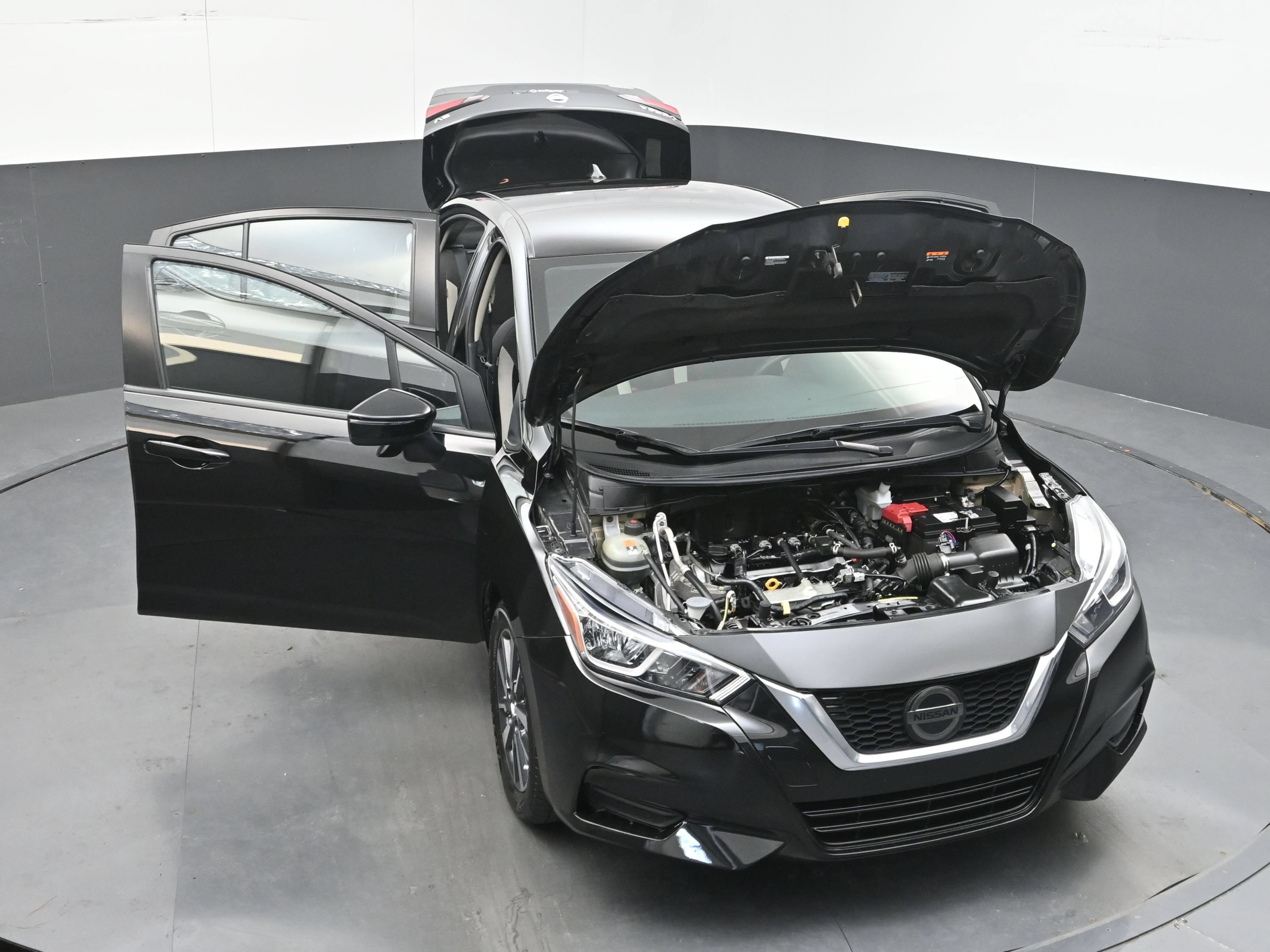 Used 2021 Nissan Versa SV FWD image 39