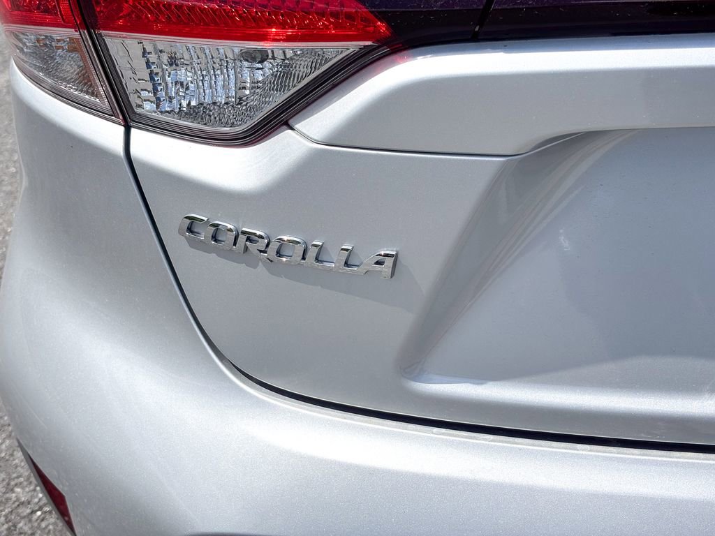 New 2026 Toyota Corolla LE FWD image 6