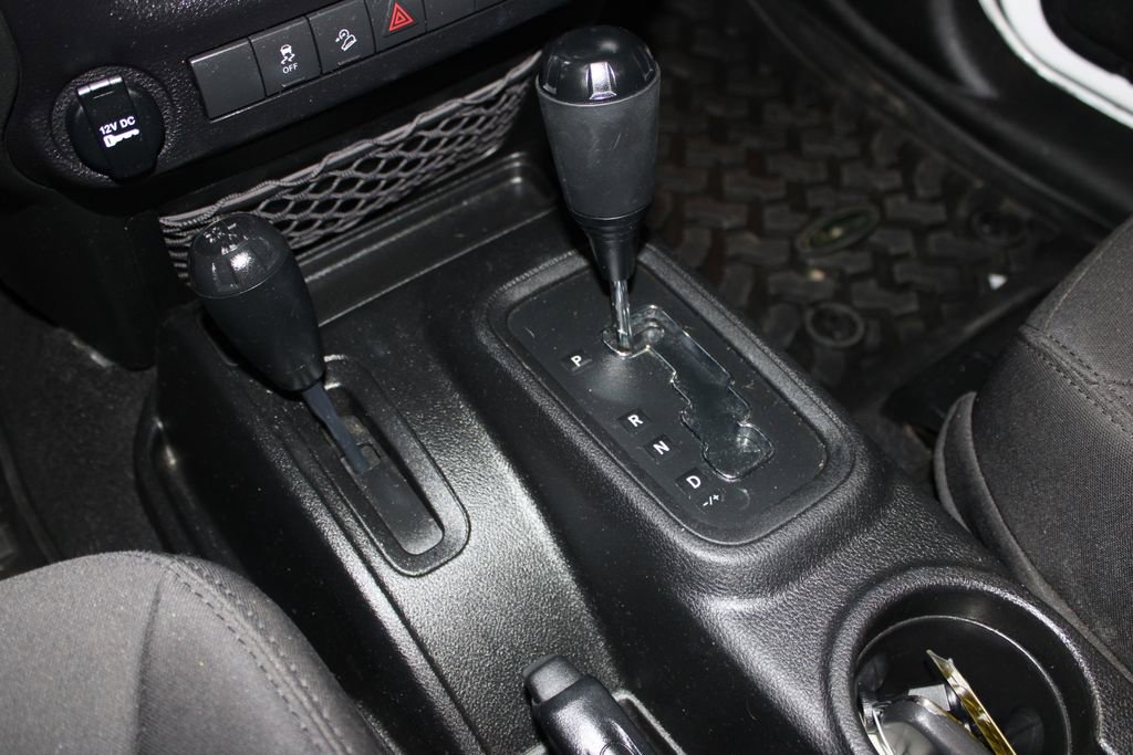 Used 2014 Jeep Wrangler Sport AWD/4WD image 45