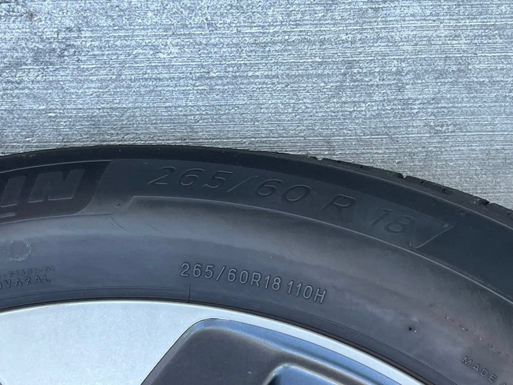 Used 2023 Jeep Grand Cherokee 4WD 4xe image 12