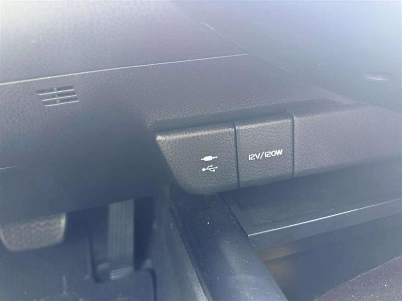 Used 2018 Toyota Camry LE w/ Convenience Package image 37