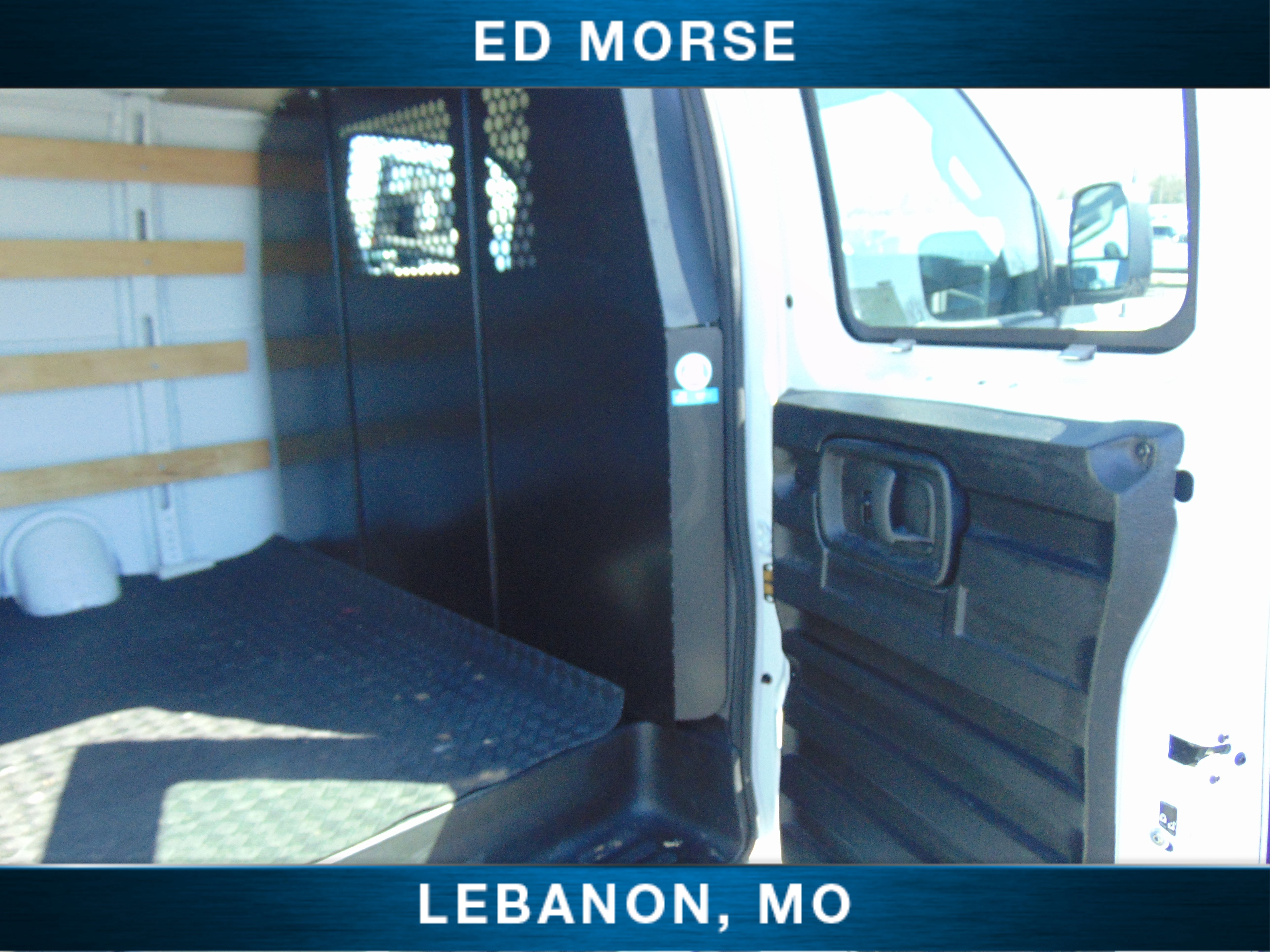 Used 2024 Chevrolet Express 2500 w/ Driver Convenience Package RWD image 11