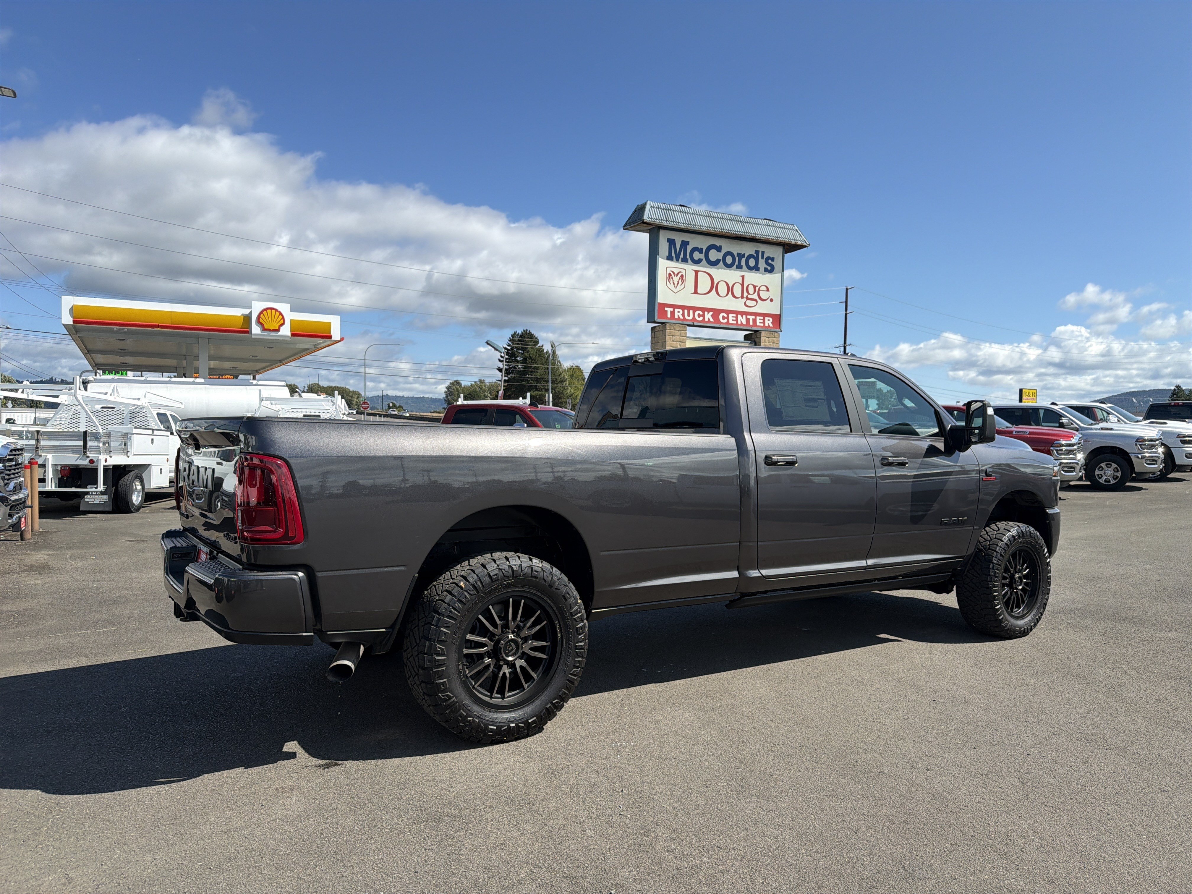New 2026 RAM 3500 Laramie AWD/4WD image 6