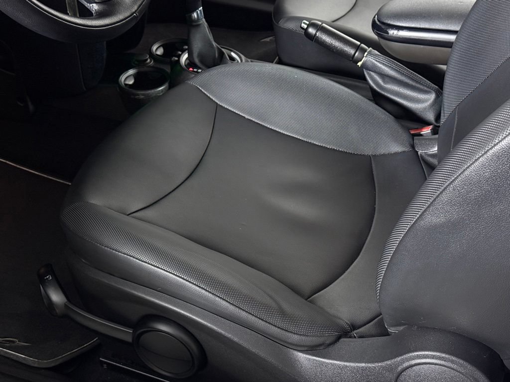 Used 2012 MINI Cooper Hardtop FWD image 17