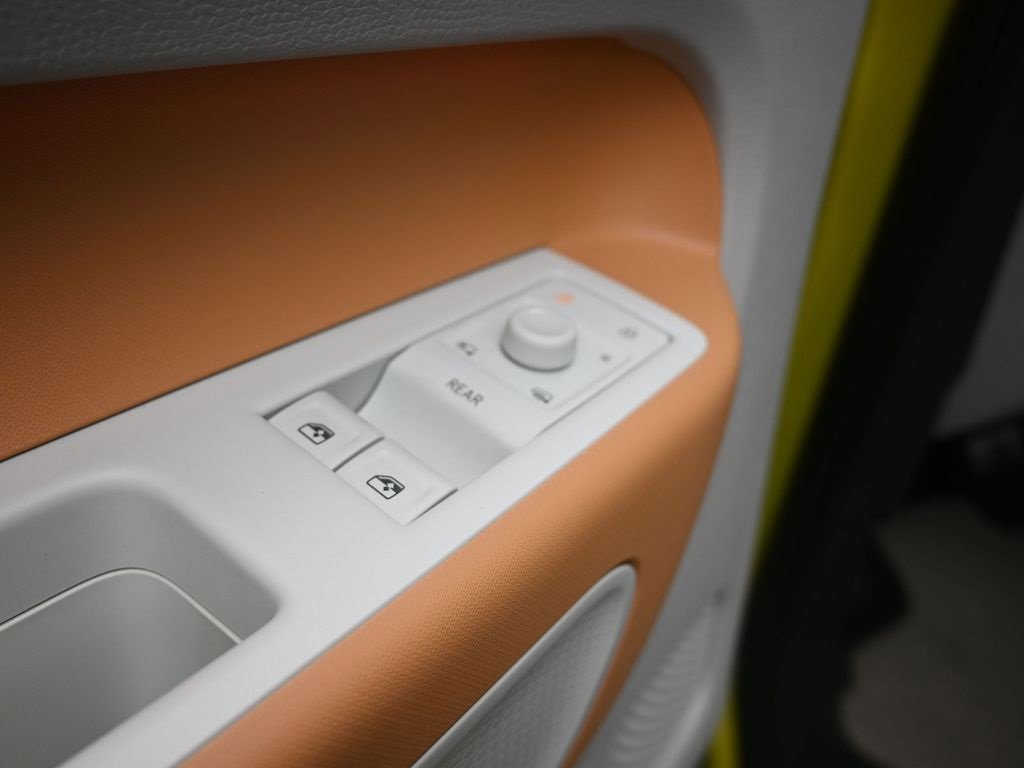 New 2025 Volkswagen ID. Buzz 1st Edition image 23