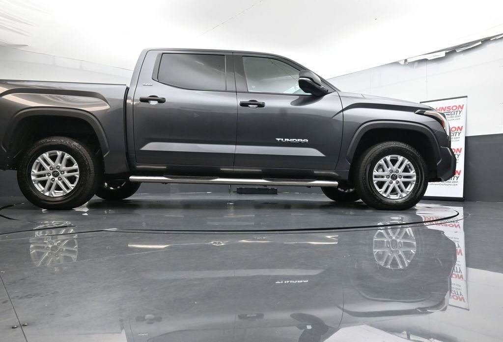 Used 2023 Toyota Tundra SR5 w/ SR5 Convenience Package AWD/4WD image 44