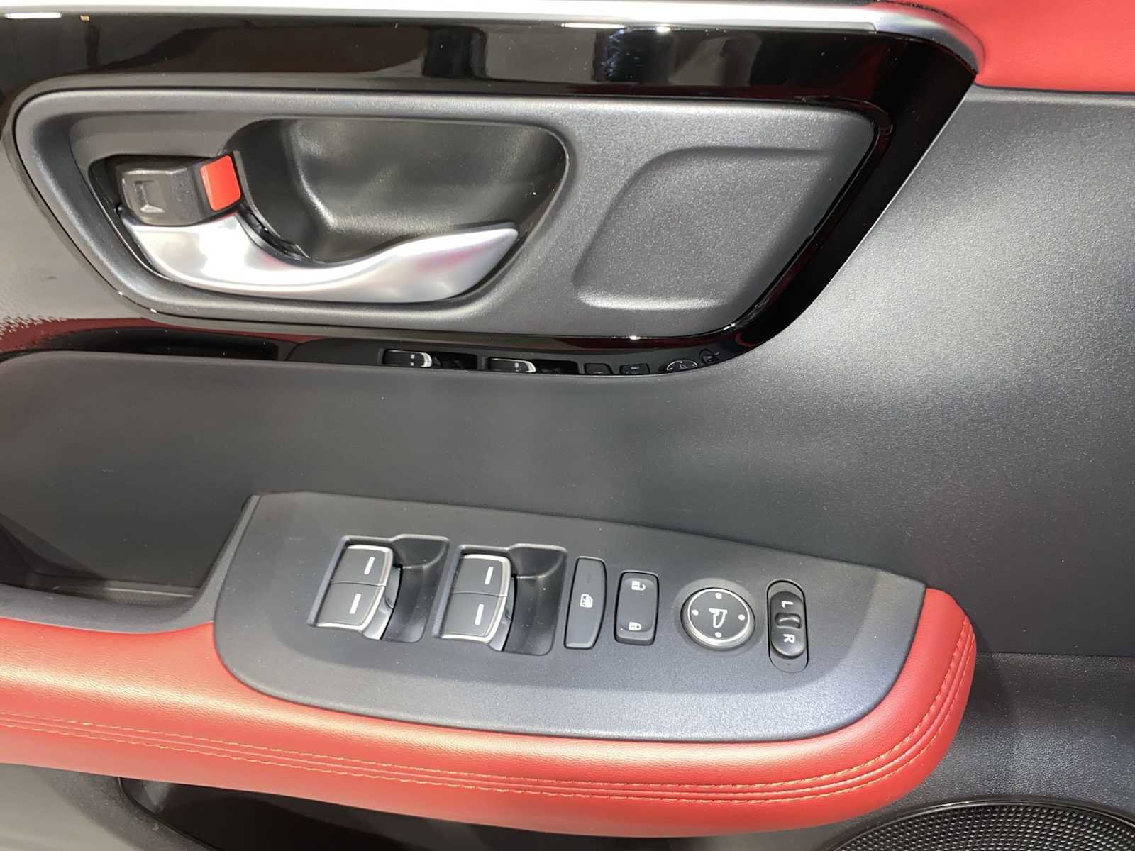 Used 2025 Acura ADX A-Spec image 23