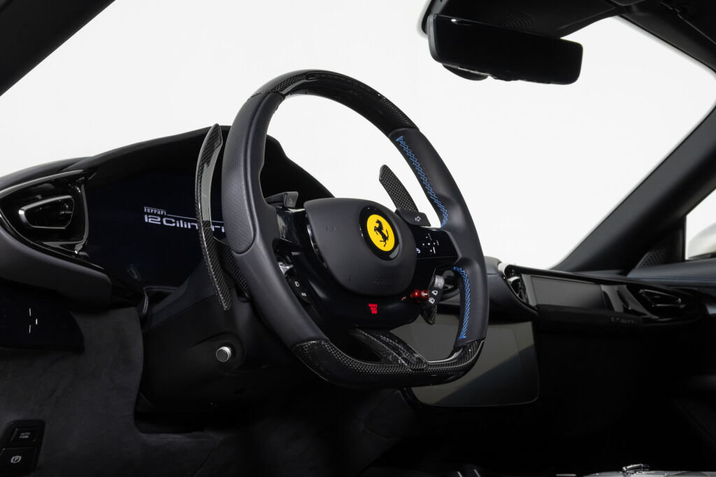 Used 2025 Ferrari 12Cilindri RWD image 5
