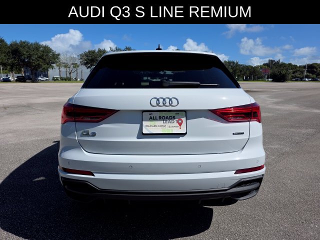 Used 2024 Audi Q3 2.0T Premium AWD/4WD image 4