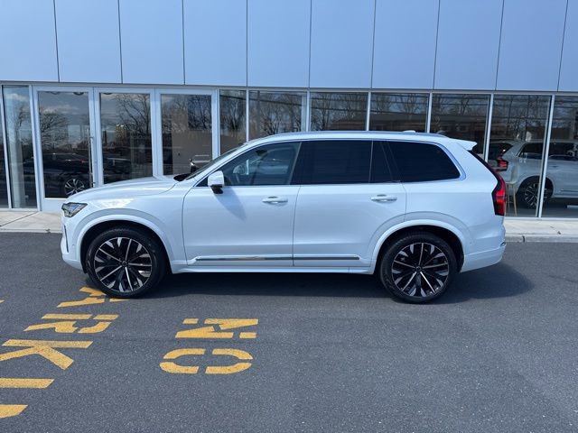 Certified 2025 Volvo XC90 B6 Plus AWD/4WD image 2