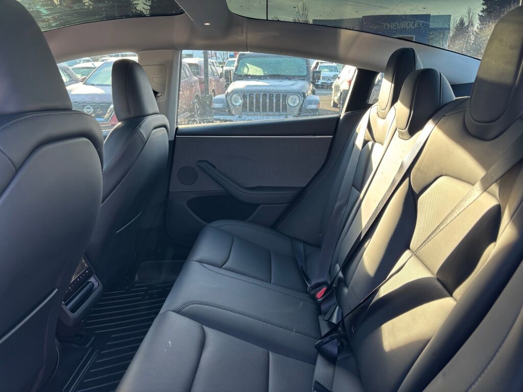 Used 2024 Tesla Model 3 image 14