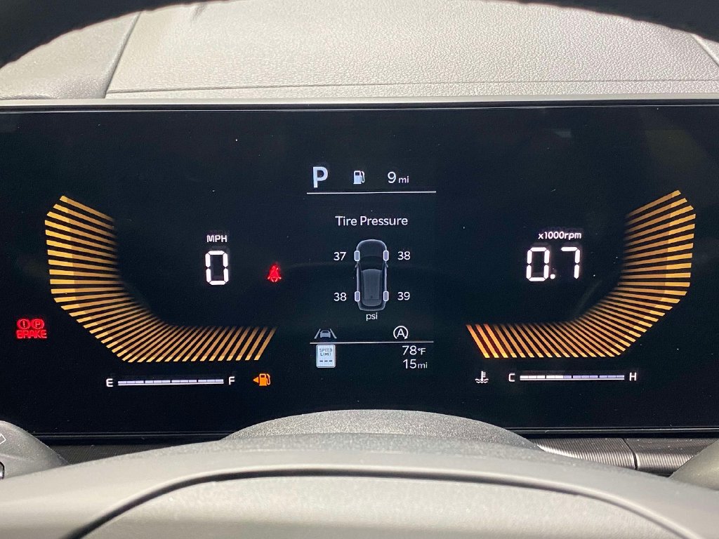 New 2026 Kia Sportage EX FWD image 27