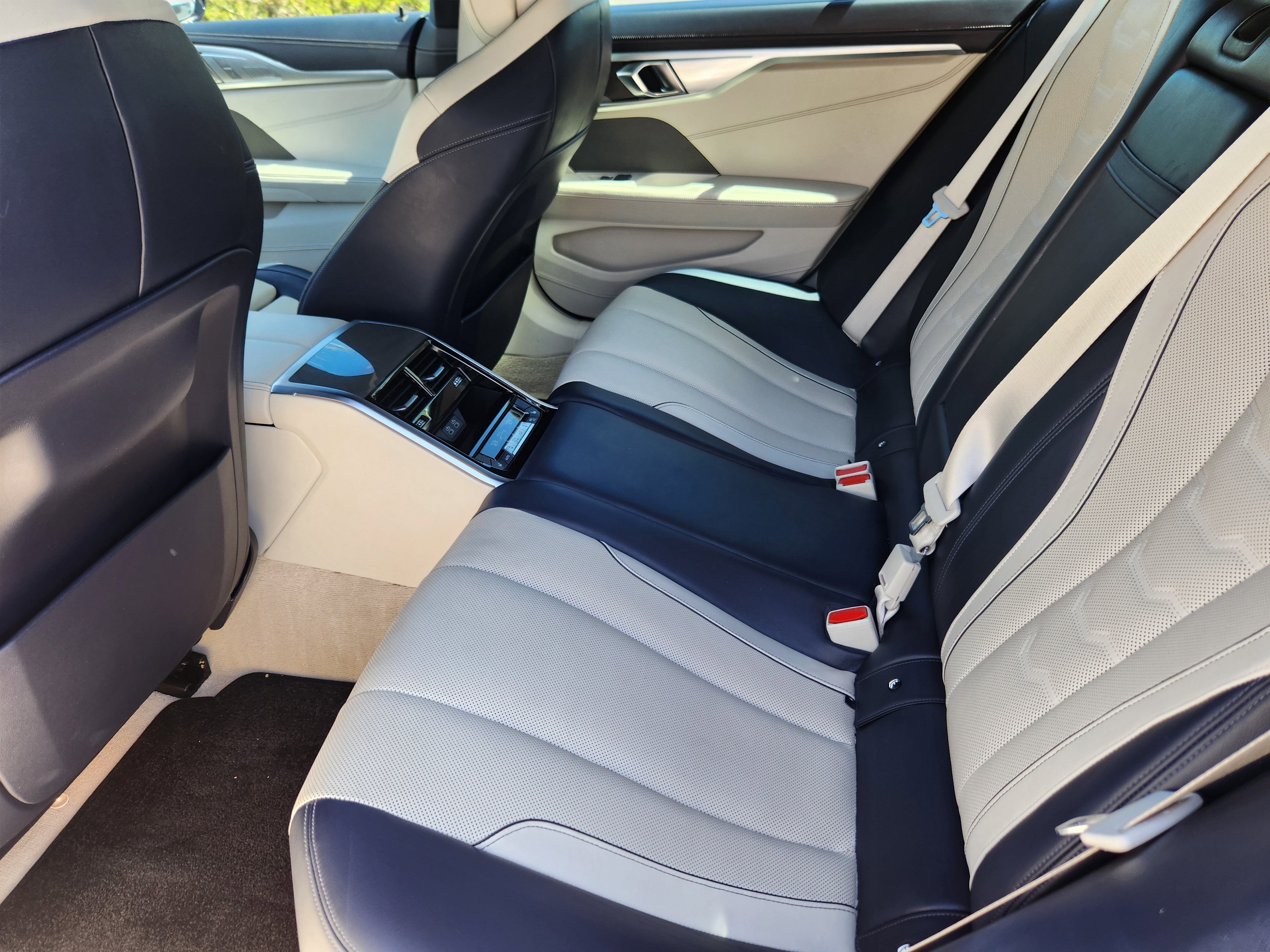 Used 2020 BMW M850i Gran Coupe xDrive AWD/4WD image 24