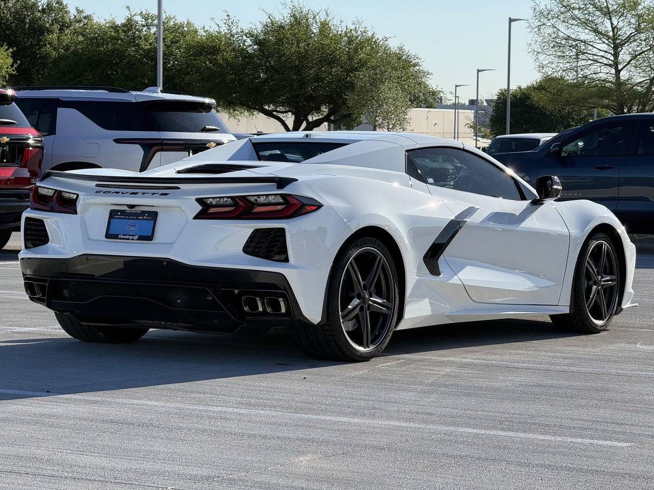 Used 2025 Chevrolet Corvette Stingray Preferred Conv w/ Z51 Performance Package RWD image 4