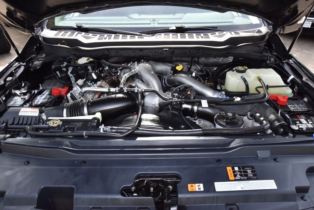 Used 2025 Ford F250 Lariat image 40