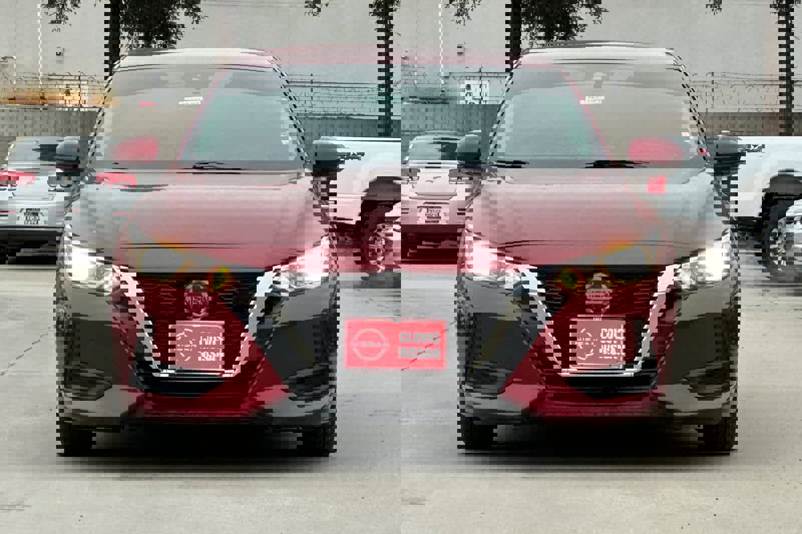 Used 2020 Nissan Sentra SV image 11