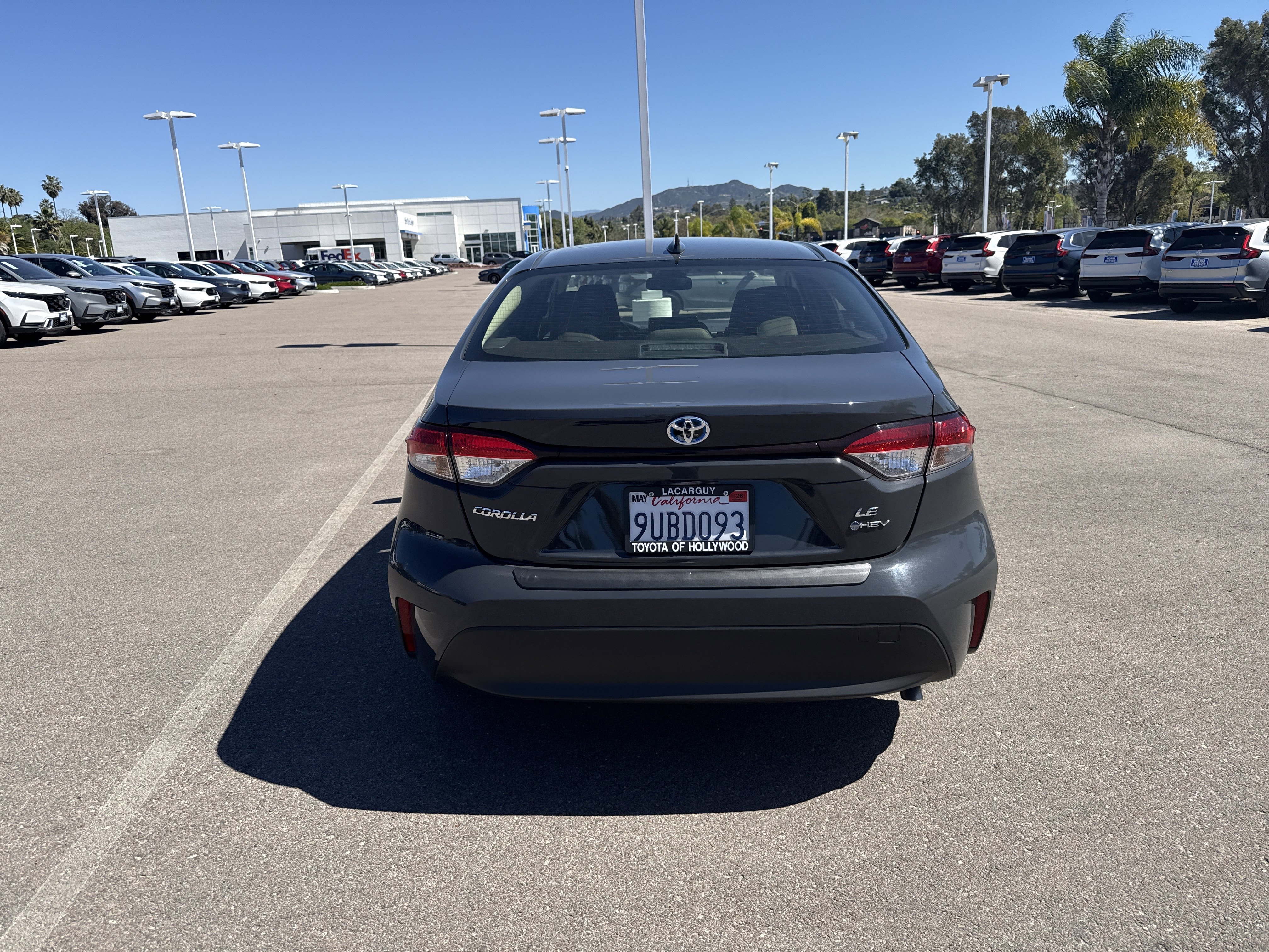 Used 2025 Toyota Corolla LE image 4
