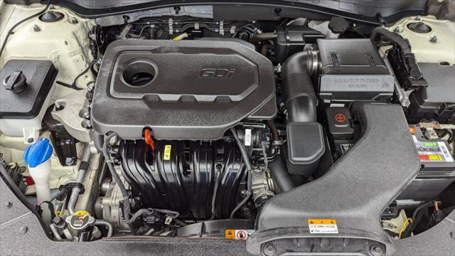 Used 2018 Kia Optima LX image 29