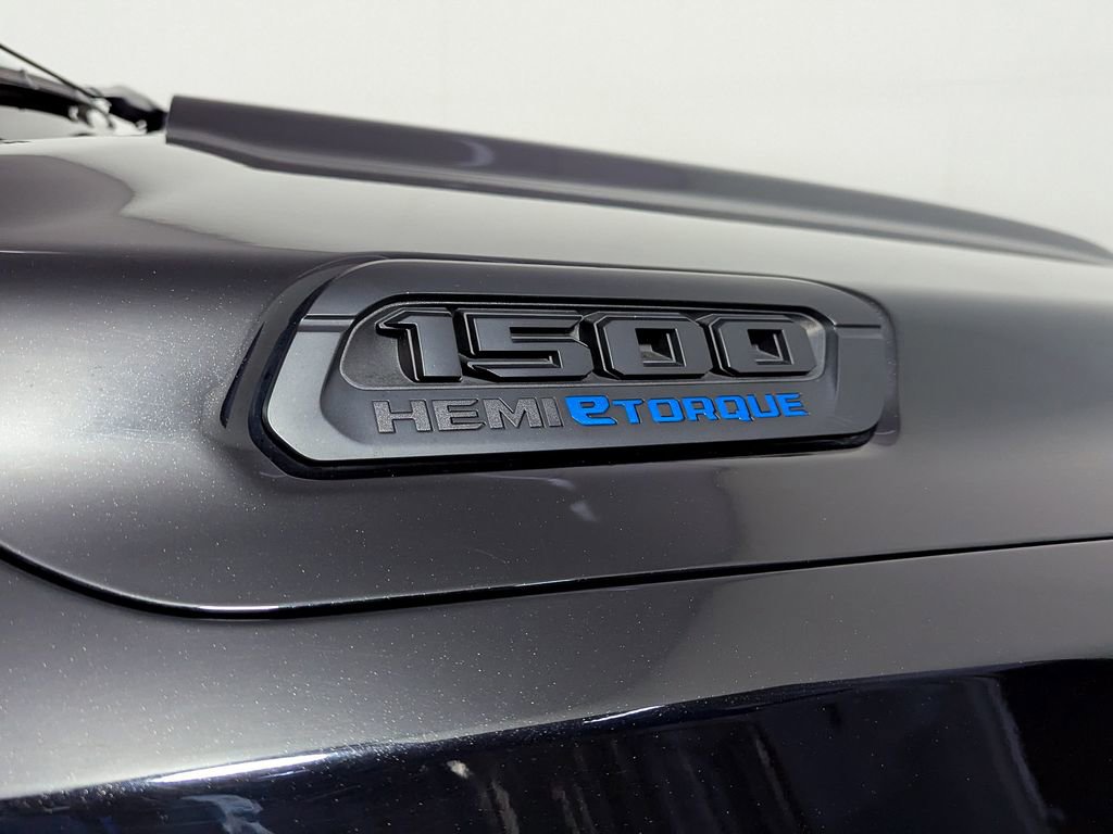 Used 2021 RAM 1500 Big Horn AWD/4WD image 11