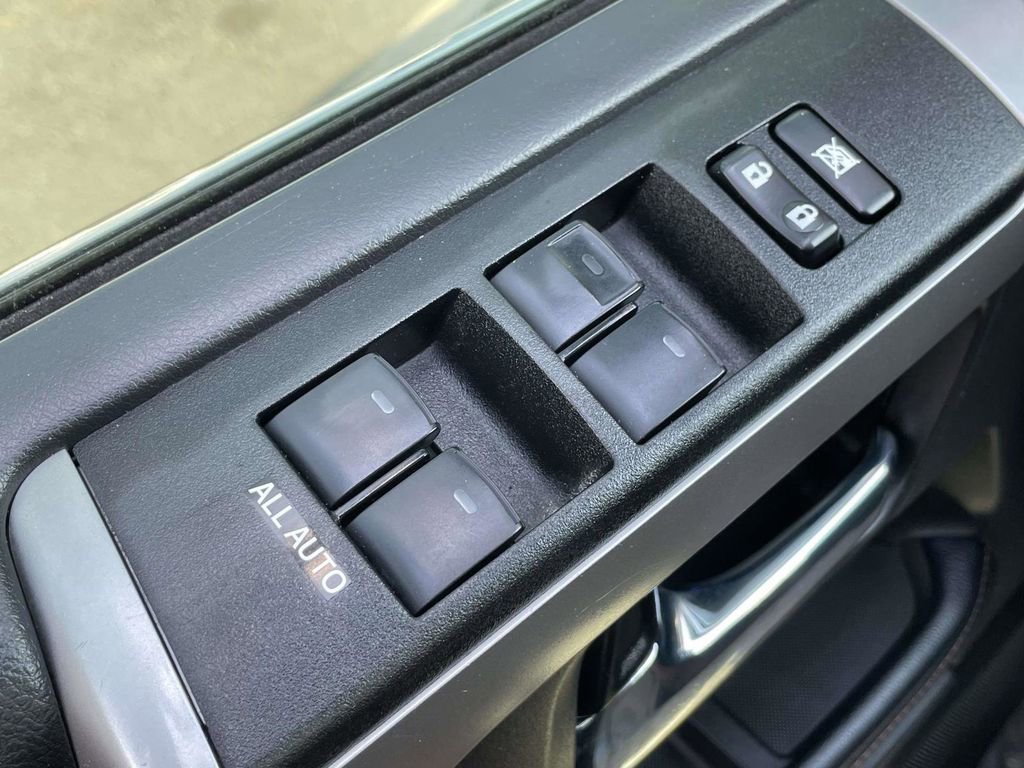 Used 2023 Toyota 4Runner Limited RWD image 27