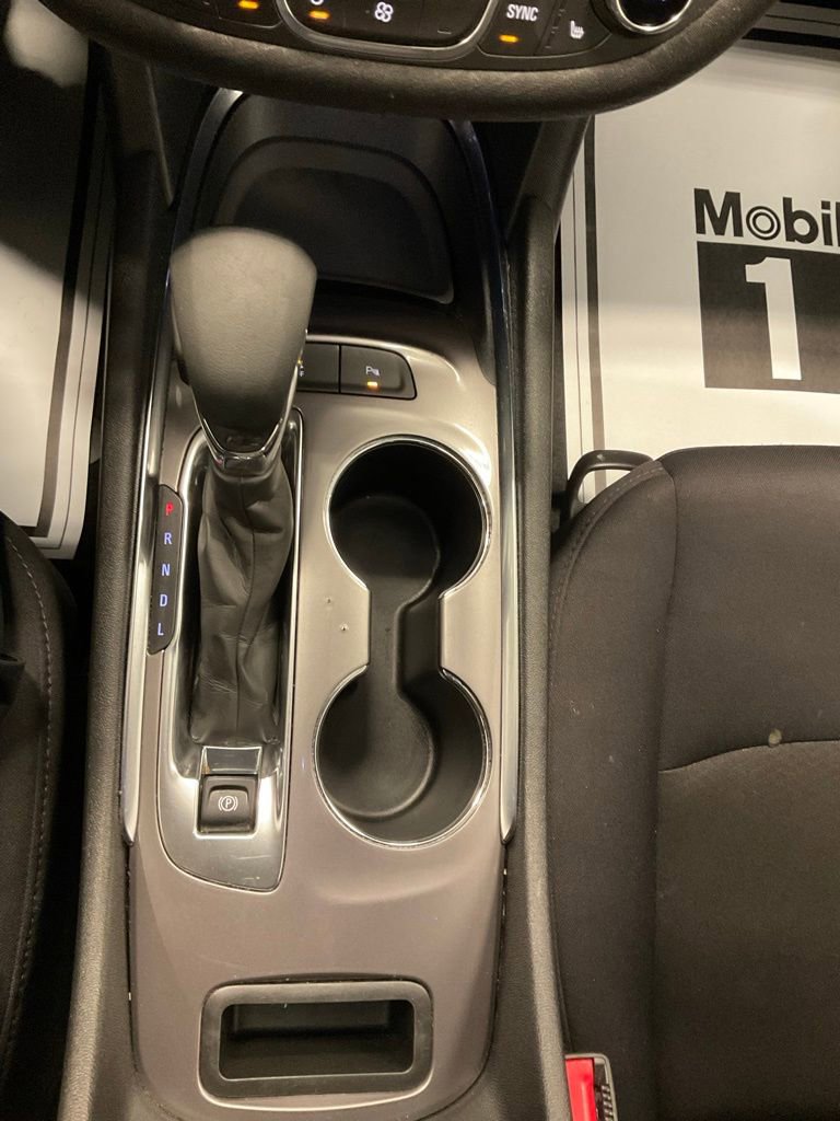 Used 2024 Chevrolet Malibu LT image 21