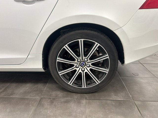 Used 2018 Volvo S60 T5 Inscription AWD/4WD image 25