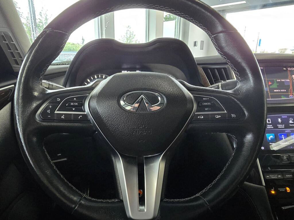 Used 2019 INFINITI Q50 Luxe w/ Essential Package (3.0T Luxe) AWD/4WD image 26