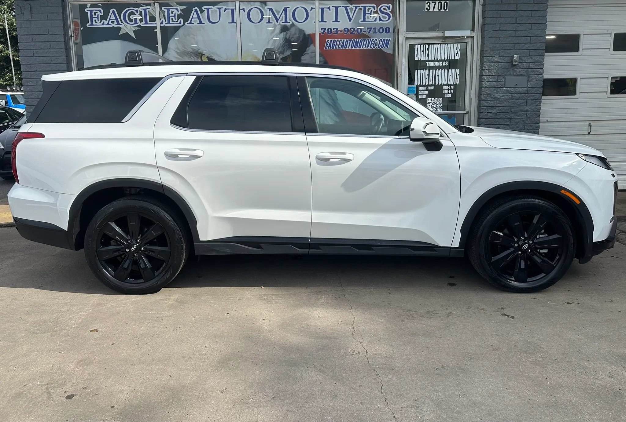 Used 2023 Hyundai Palisade XRT AWD/4WD image 2