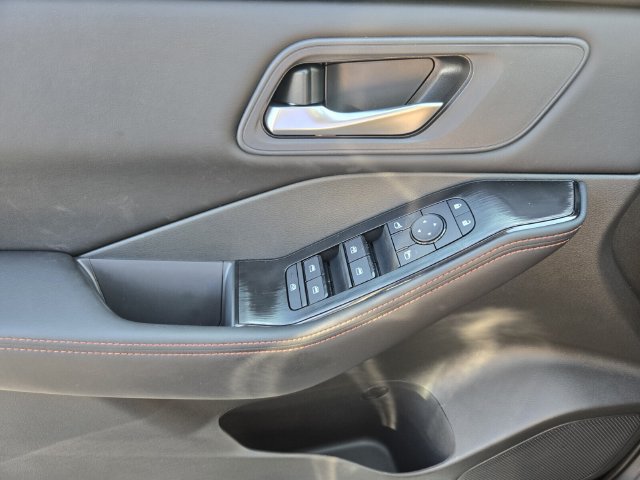 New 2026 Nissan Rogue SV AWD/4WD image 22
