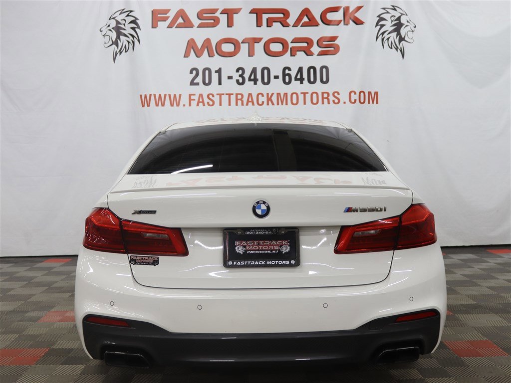 Used 2019 BMW M550i xDrive image 5