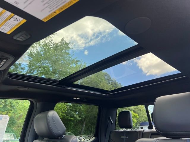 New 2025 Ford F250 Platinum image 28