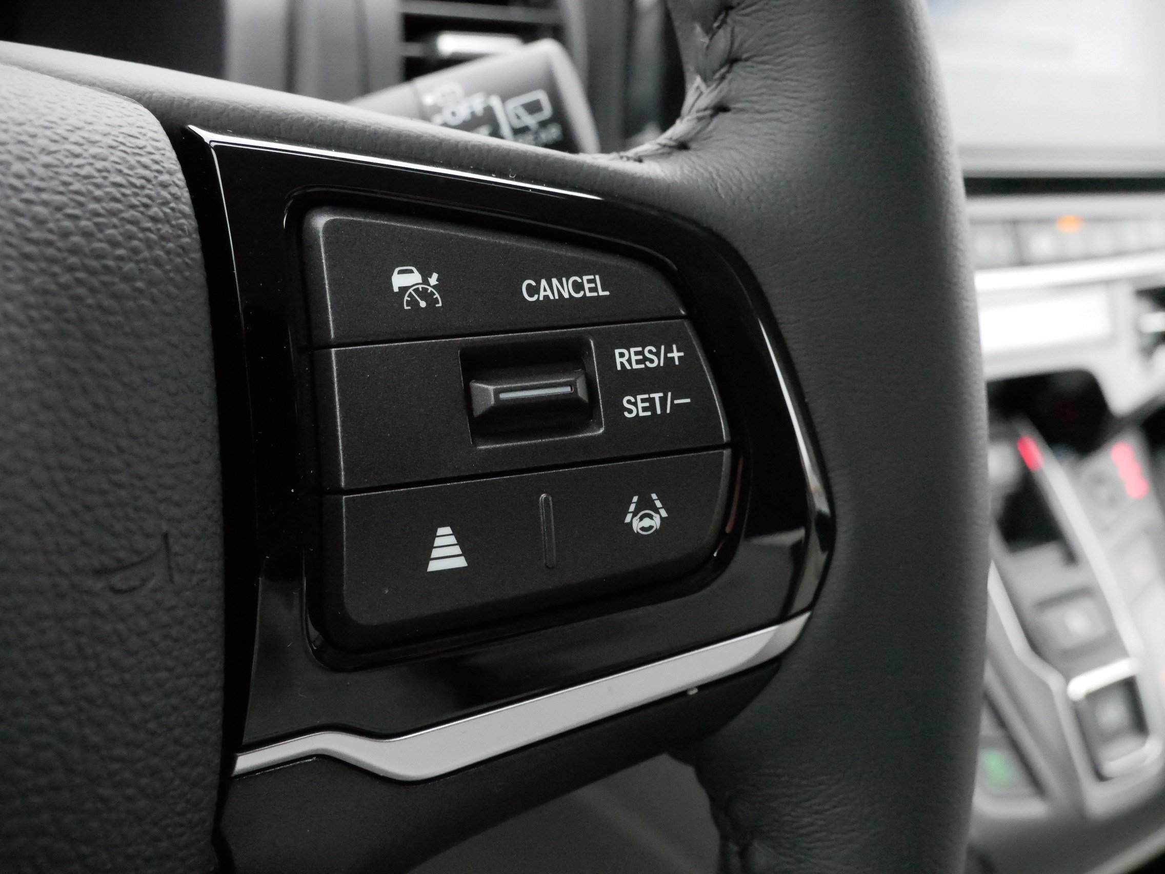 Certified 2026 Honda Odyssey Touring image 25