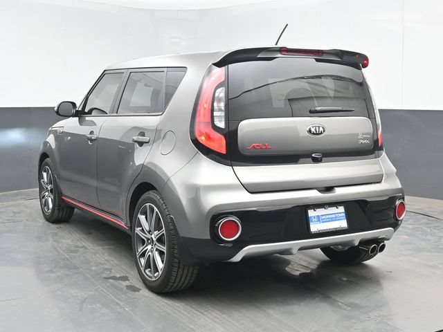 Used 2019 Kia Soul ! FWD image 7