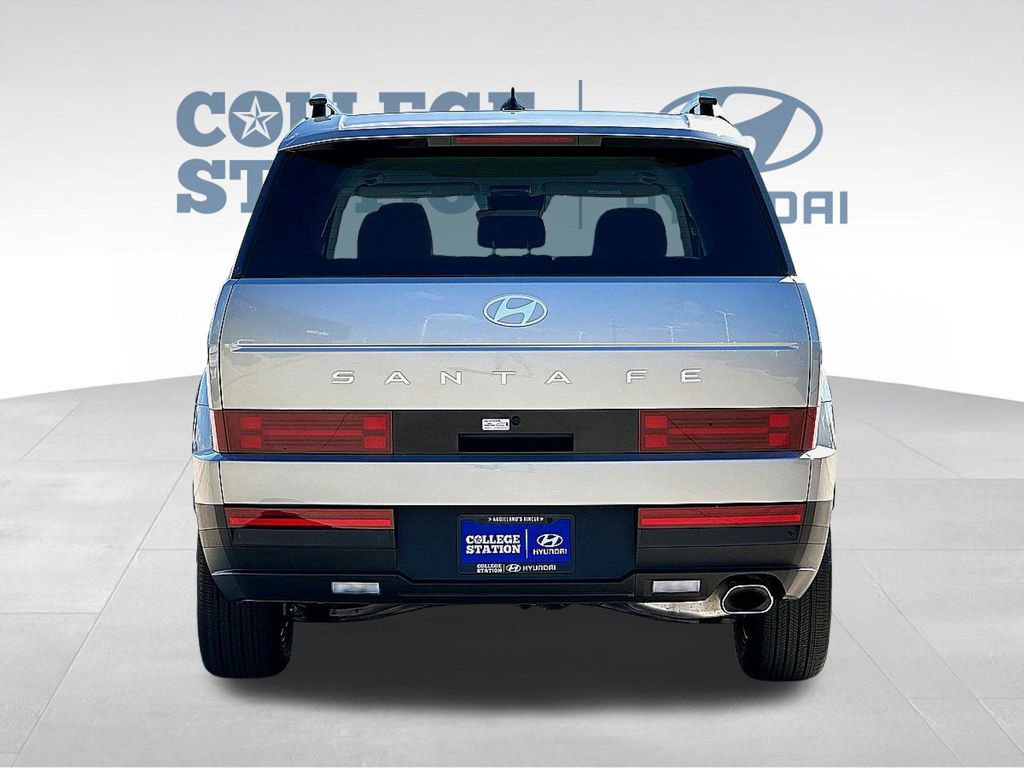 Used 2025 Hyundai Santa Fe SEL image 7
