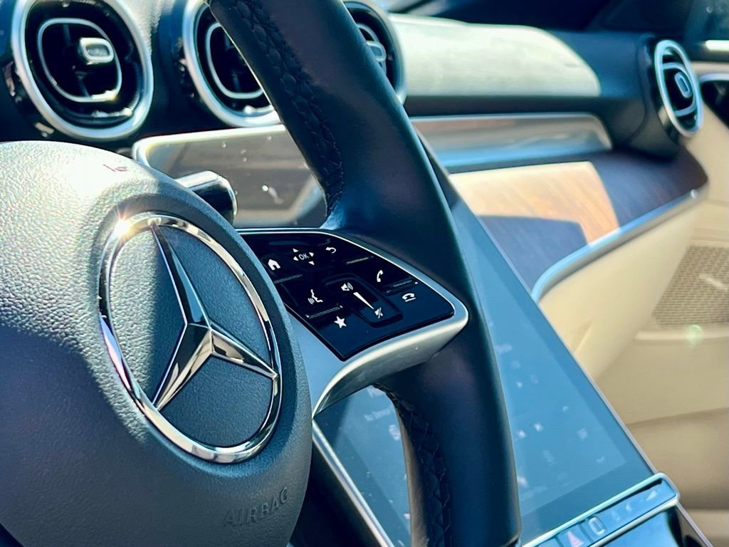 Certified 2023 Mercedes-Benz C 300 4MATIC Sedan image 18