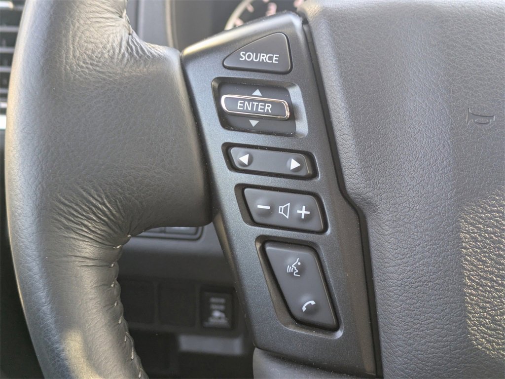 Used 2024 Nissan Frontier SL w/ Technology Package image 25