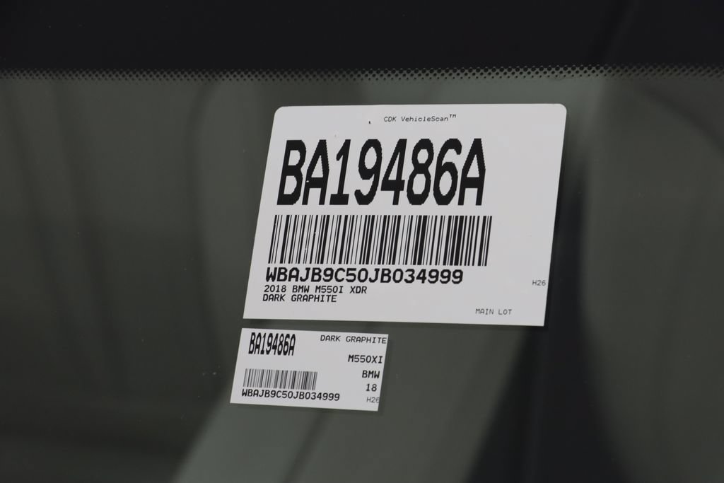 Used 2018 BMW M550i xDrive AWD/4WD image 27