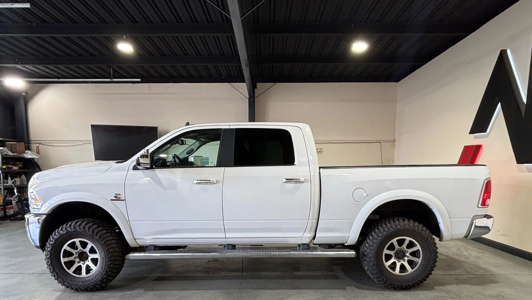 Used 2017 RAM 2500 Laramie image 5