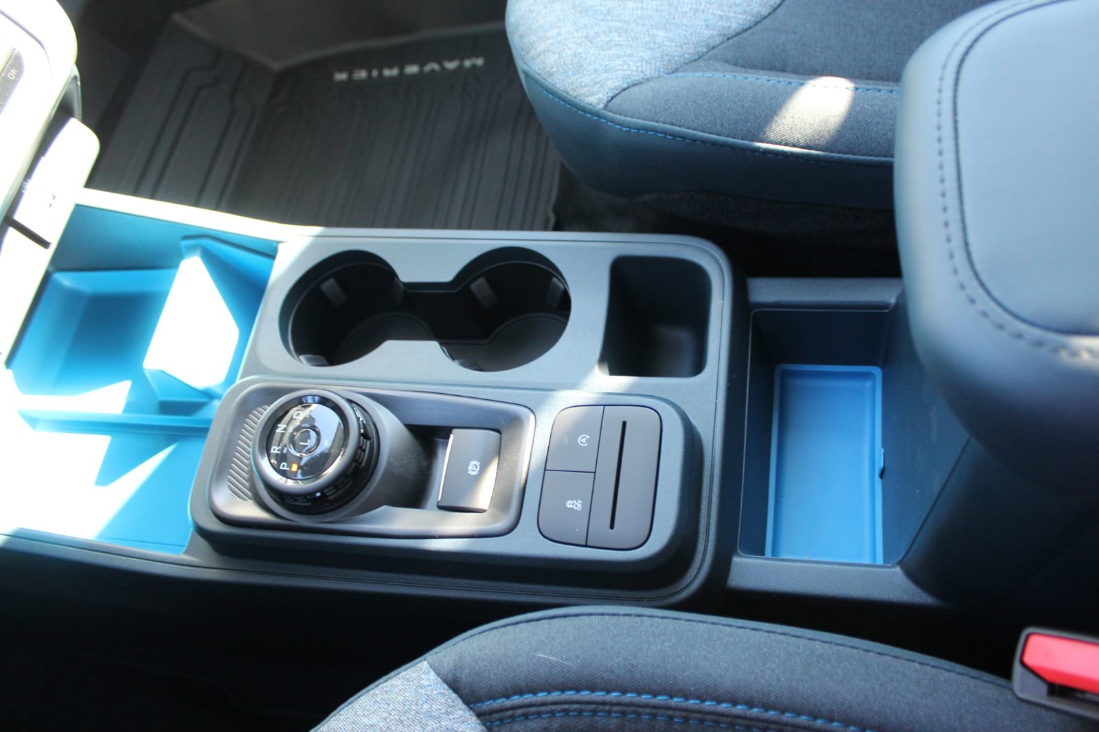 New 2026 Ford Maverick XLT w/ XLT Luxury Package image 31