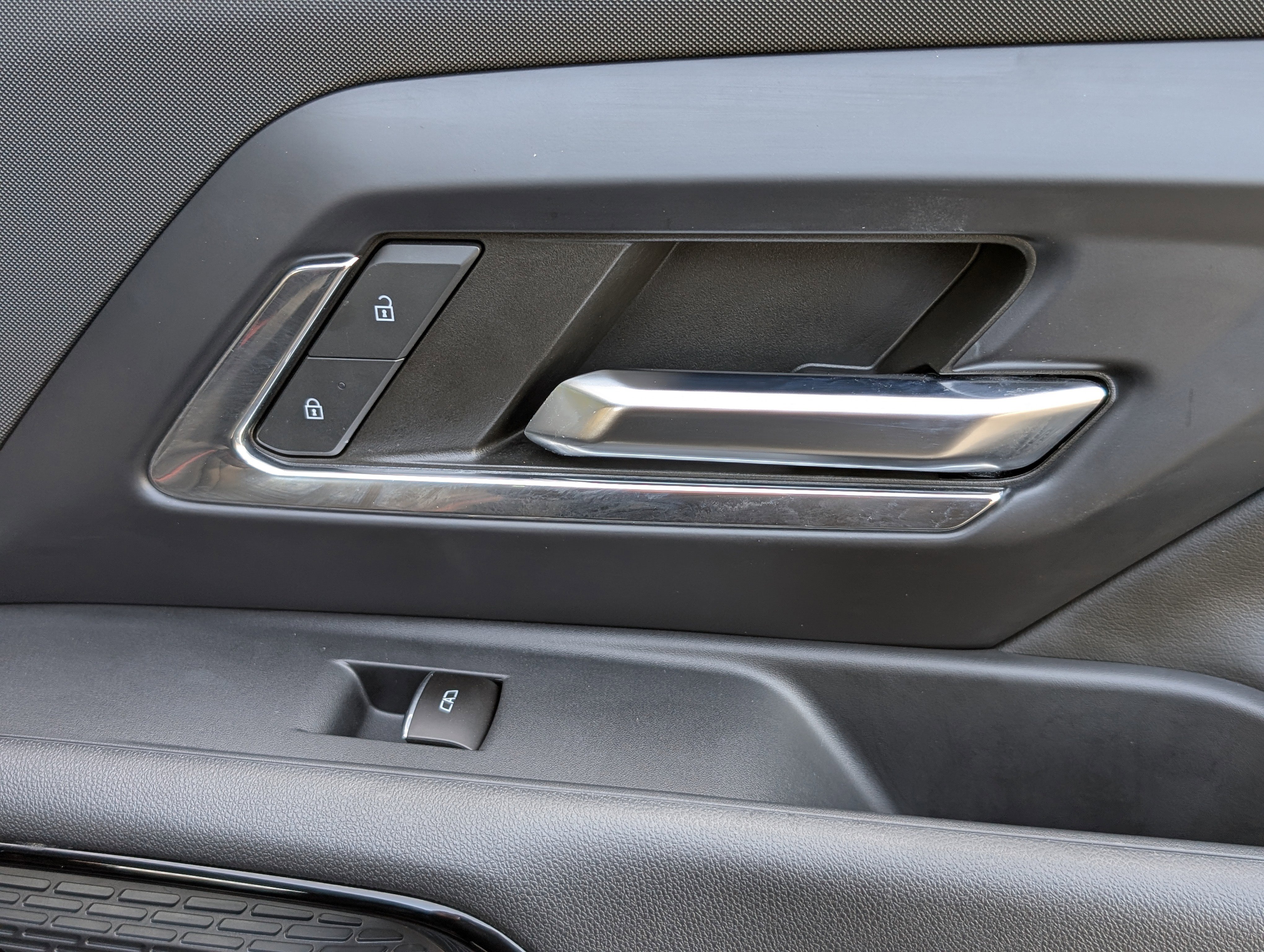 Used 2024 Chevrolet Silverado EV RST image 22