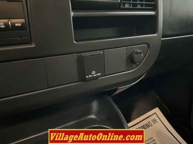 Used 2015 GMC Savana 2500 image 22