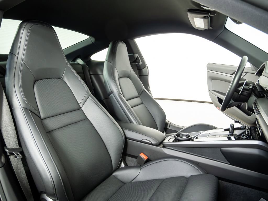 Certified 2024 Porsche 911 Carrera RWD image 18