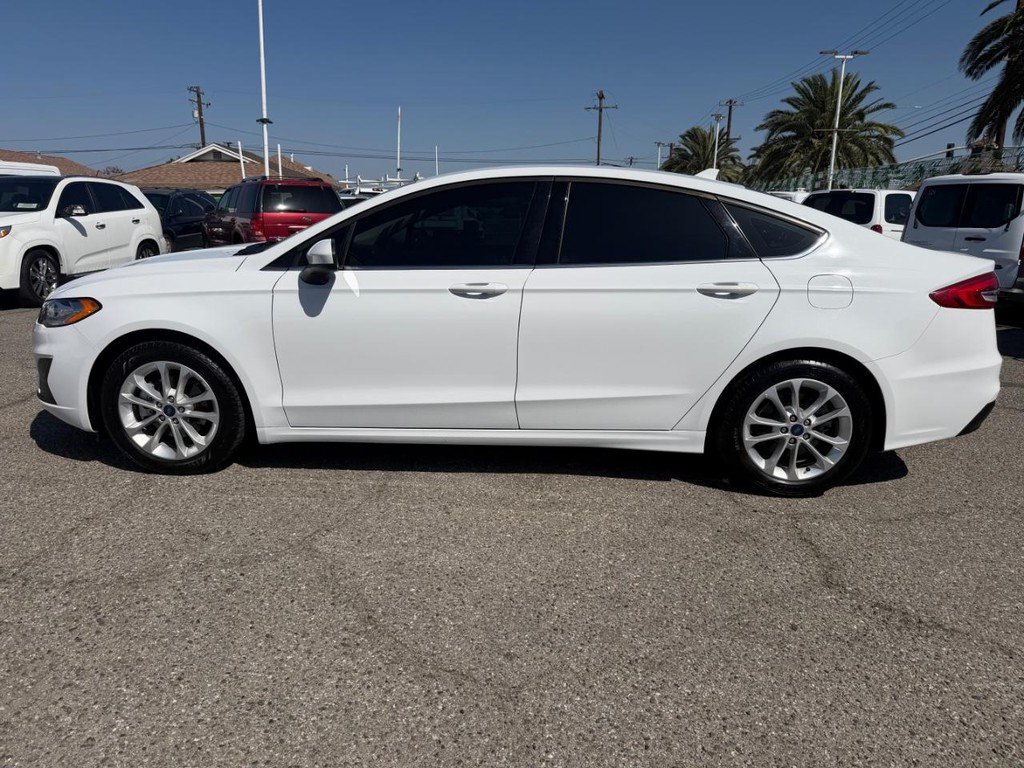 Used 2019 Ford Fusion SE FWD image 10