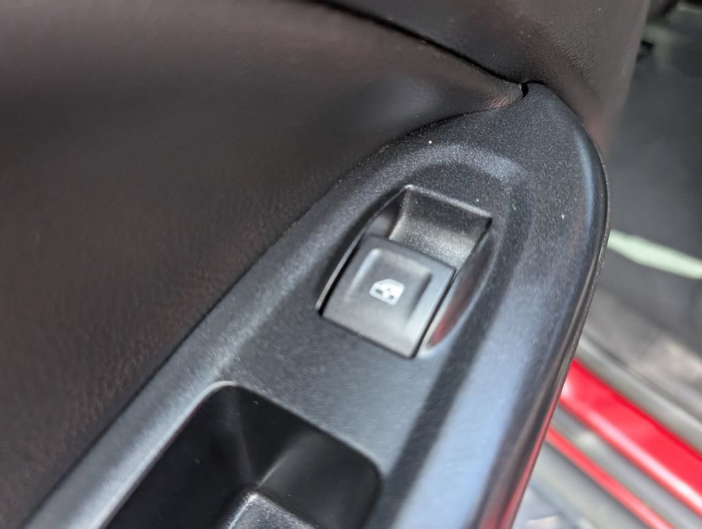 Used 2021 GMC Canyon Elevation AWD/4WD image 10