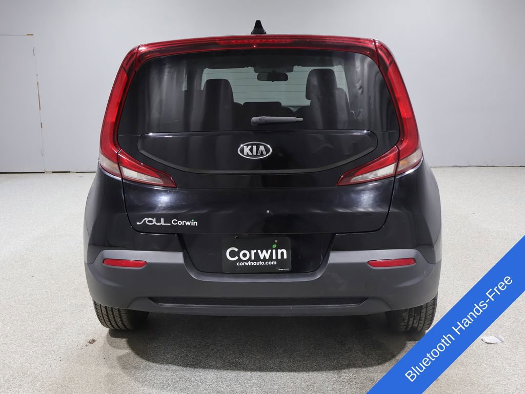 Used 2021 Kia Soul LX FWD image 3