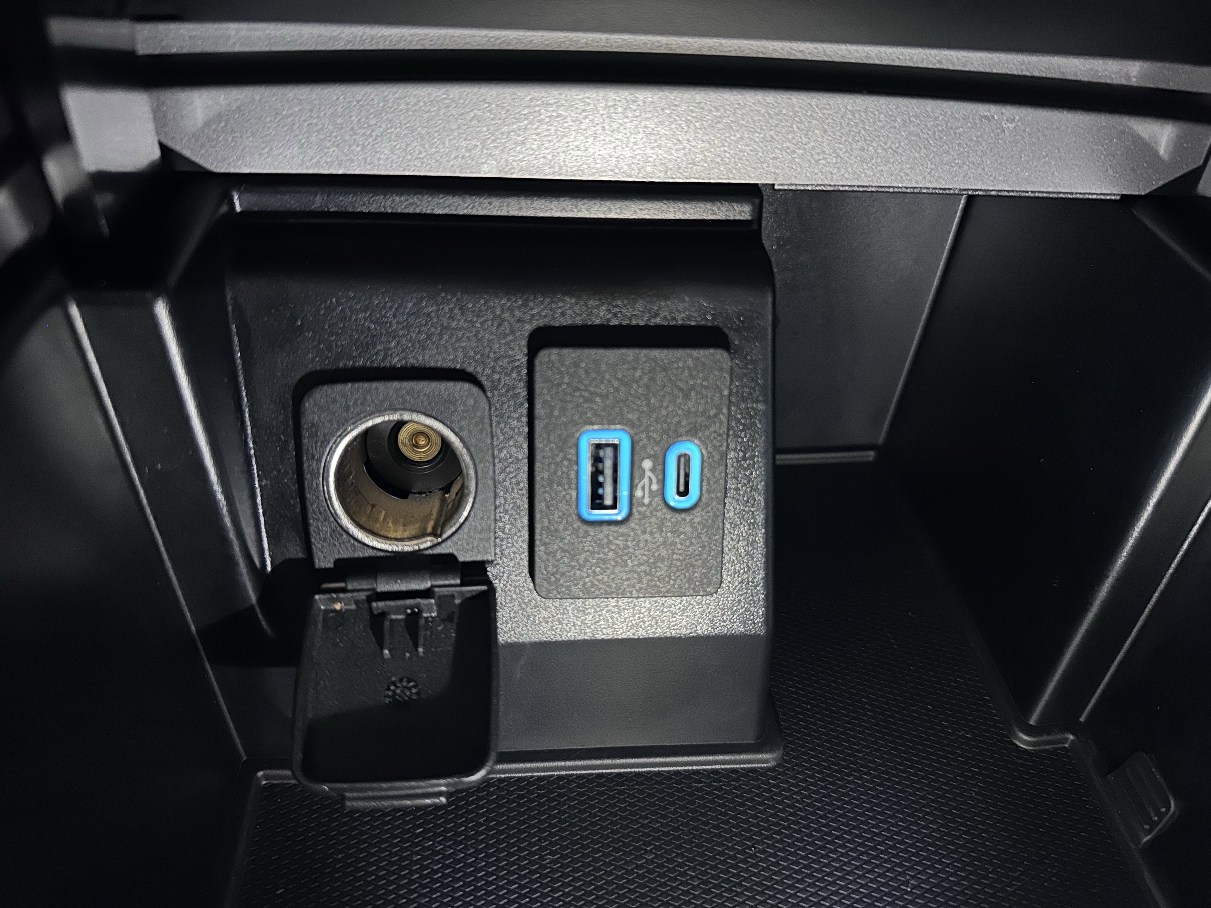 Used 2020 Ford Explorer ST w/ ST Street Pack image 63