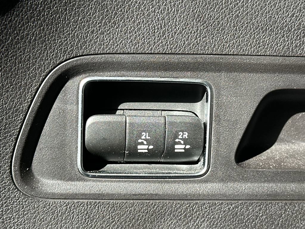 Certified 2023 Mercedes-Benz GLS 450 GLS 450 image 34