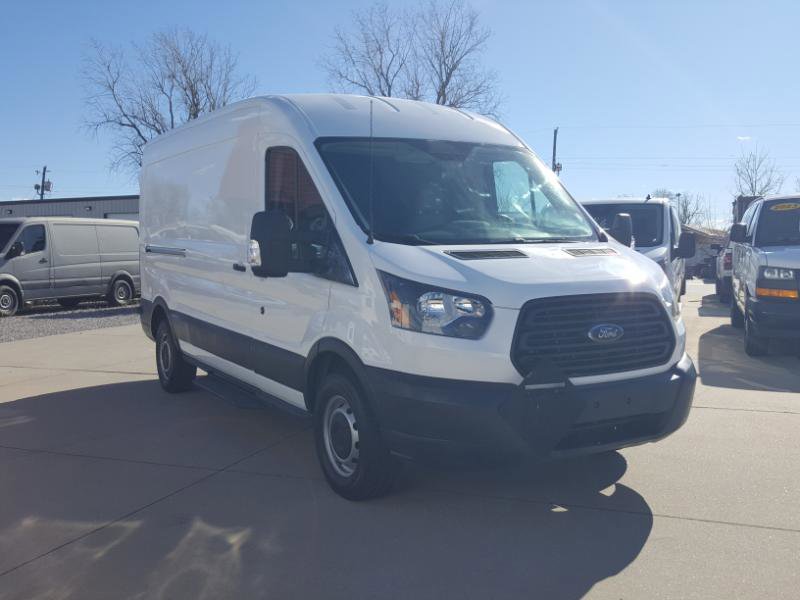 Used 2018 Ford Transit 250 148 Medium Roof image 5