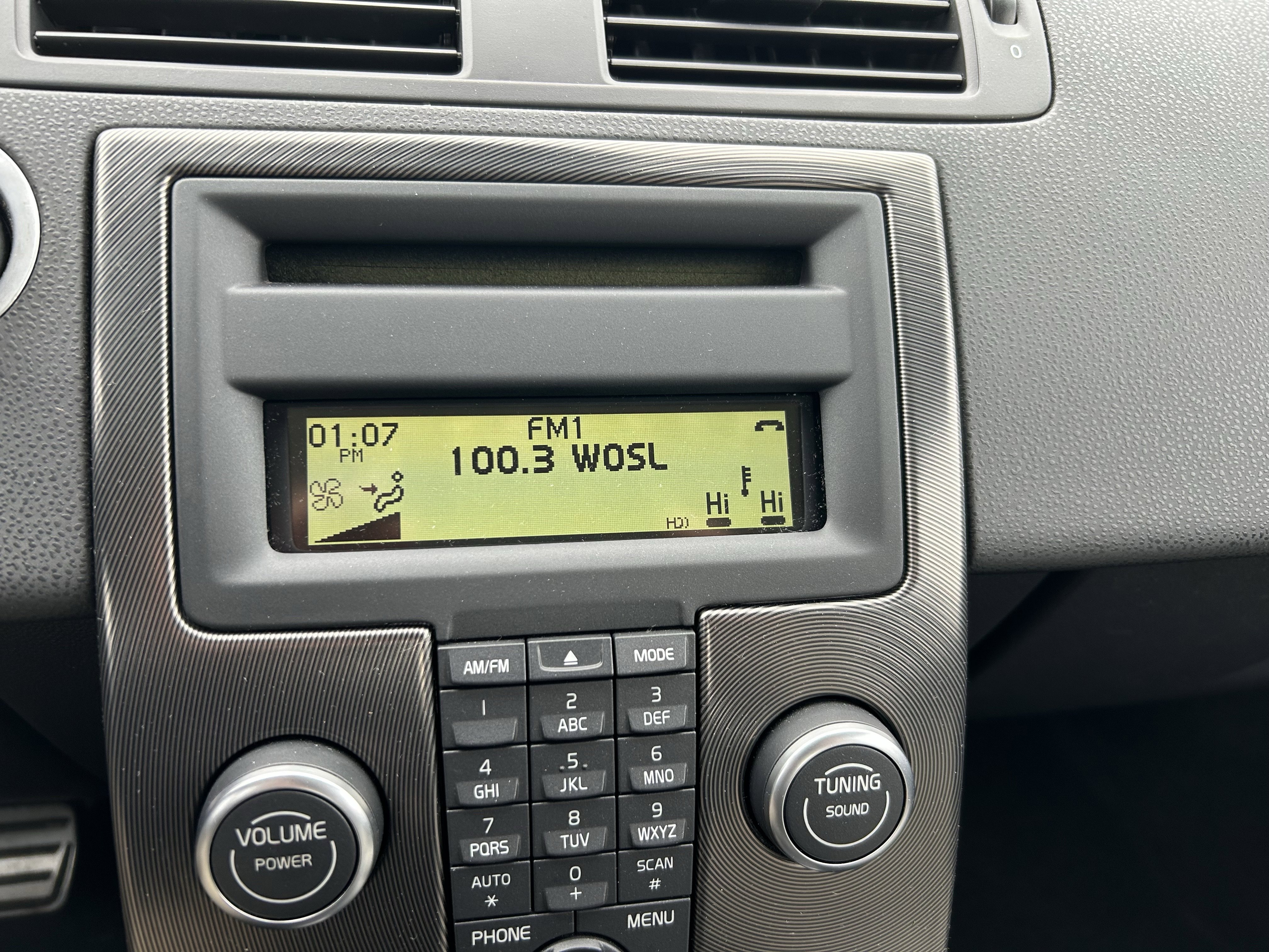 Used 2013 Volvo C30 image 13