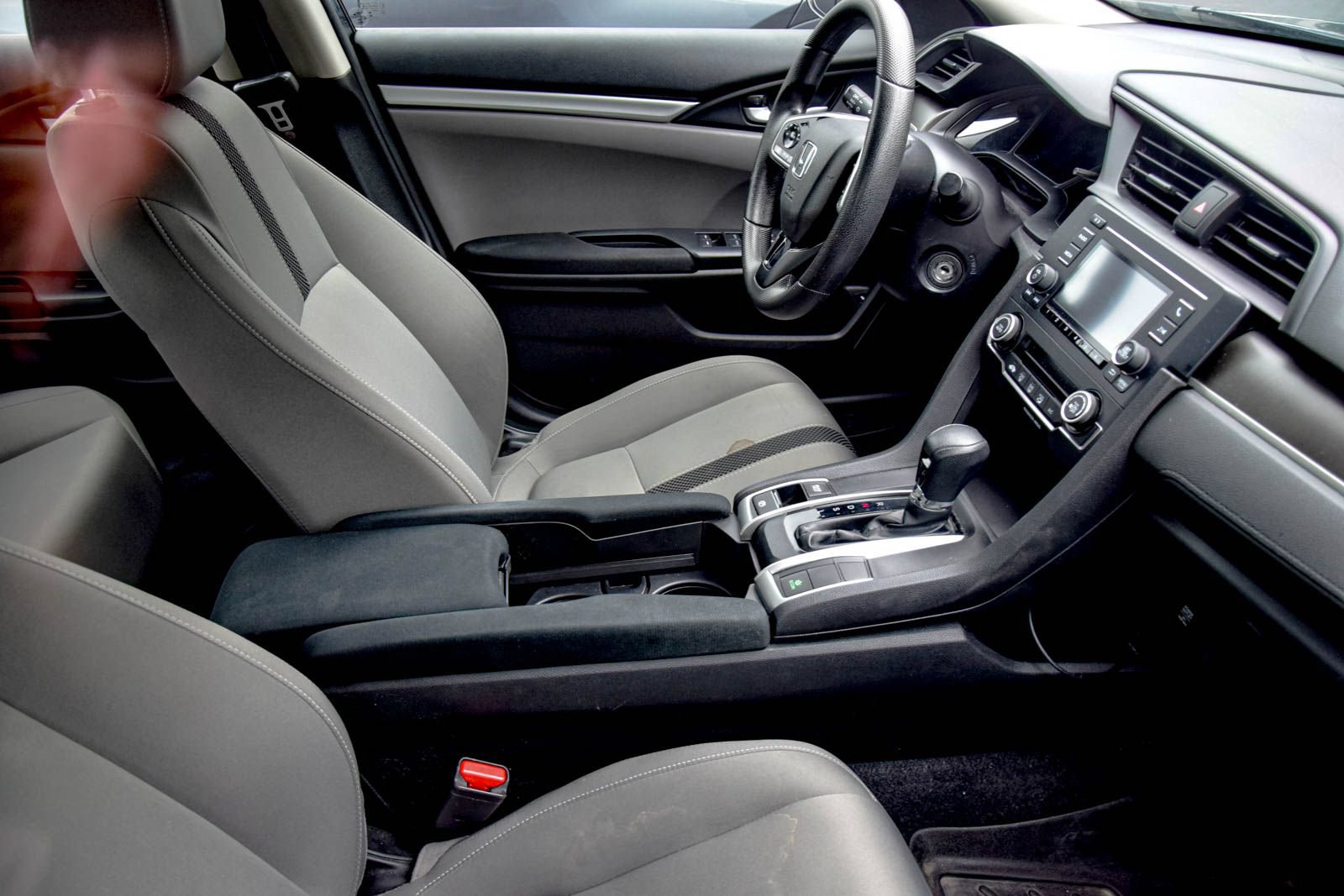 Used 2019 Honda Civic LX image 8